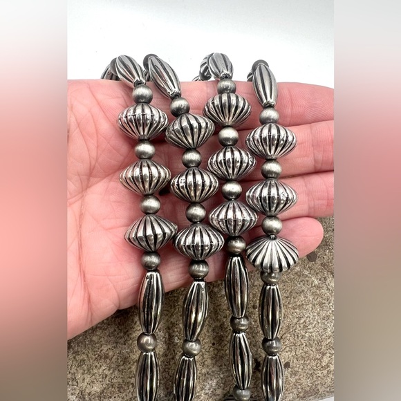 Southwest Graduated Faux Navajo Pearl Multi Strand Silver Tone Beaded Necklace - Picture 4 of 7